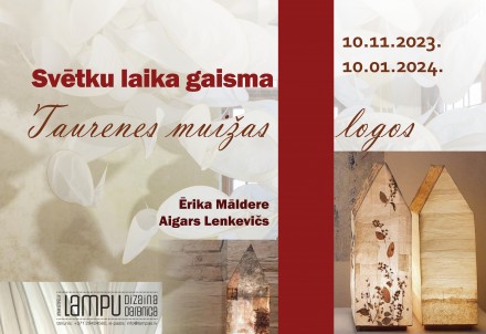 Svētku laika gaisma Taurenes muižas logos
